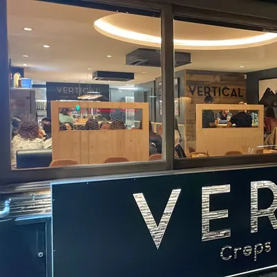Vertical Creps i cuina Autèntica restaurant