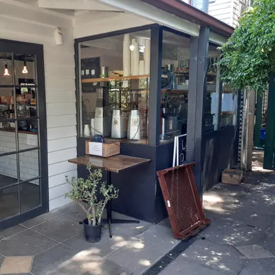 Little by Little Cafe restaurant