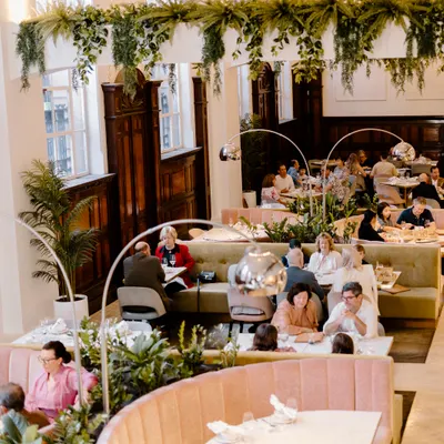 Donna Chang restaurant