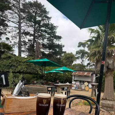 Pig & Whistle Tavern restaurant