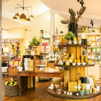 The House of Honey & The Sticky Spoon Cafe restaurant