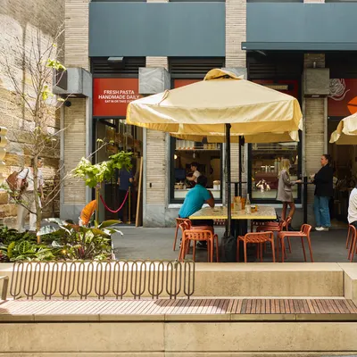 Bar Mammoni Pasta & Deli restaurant