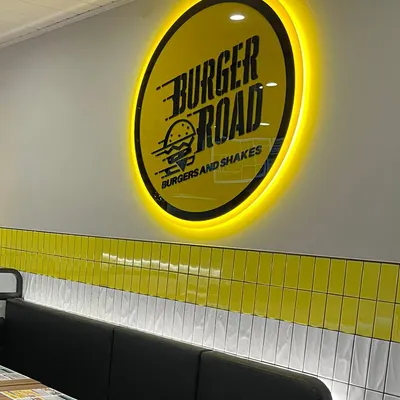 Burger Road Werribee restaurant
