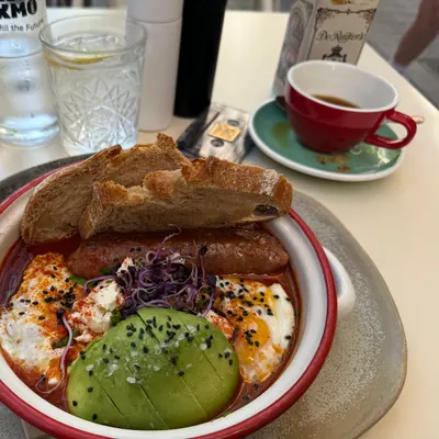 Faire. Brunch & Drinks restaurant