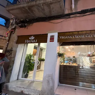 Hanai Vegana BORN - Gluten Free & Vegan Bakery restaurant