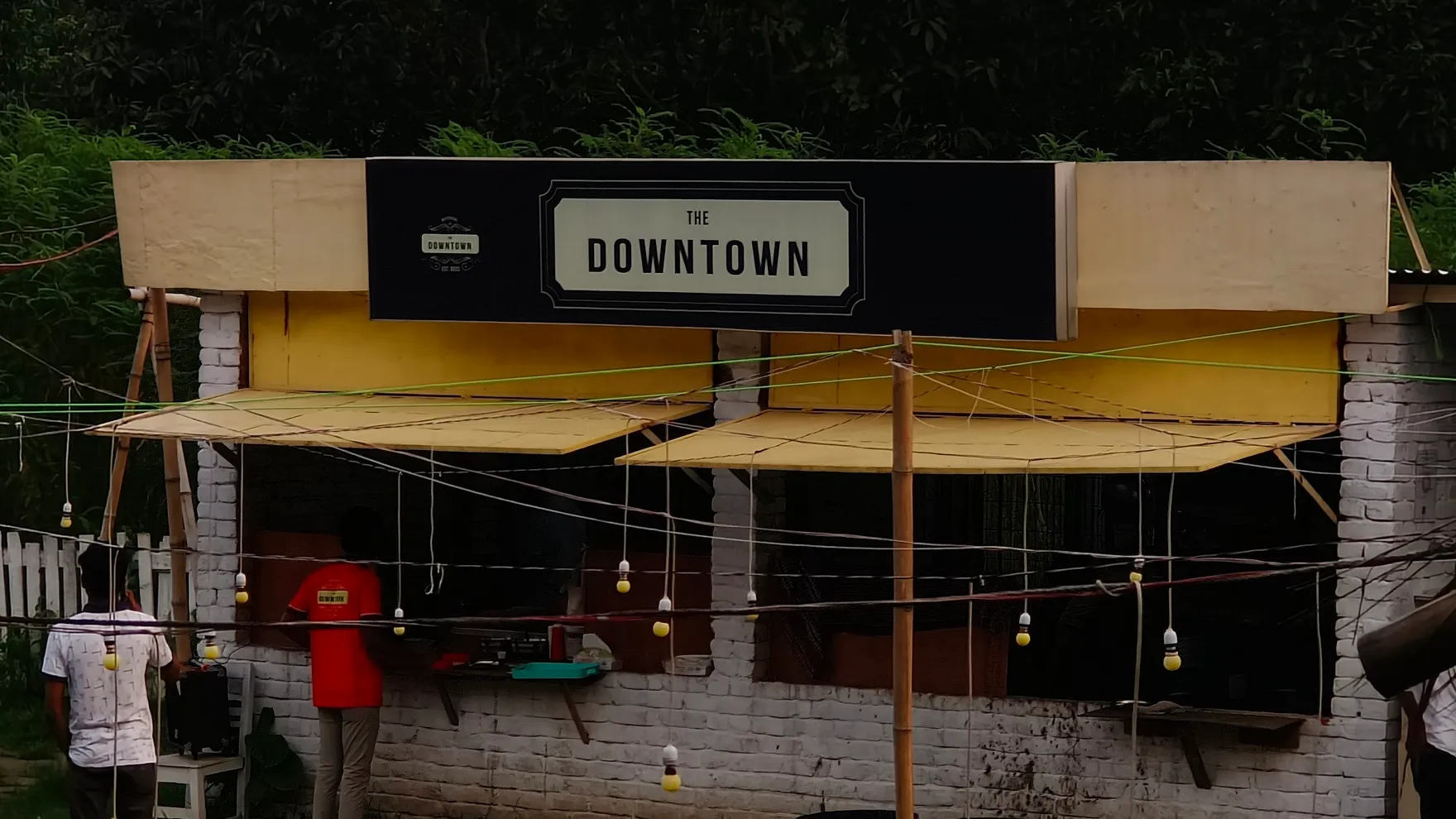 The Downtown Rajshahi restaurant in Nader Hajir Mor