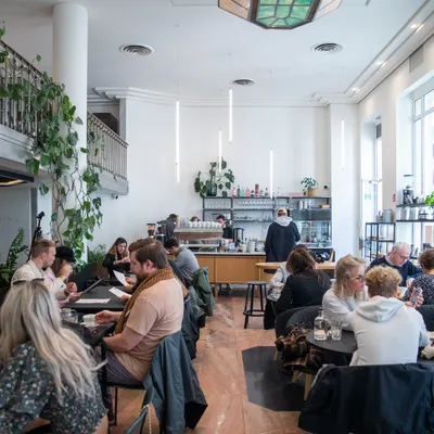 Frank. restaurant