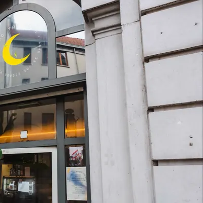 Spread The Moon restaurant