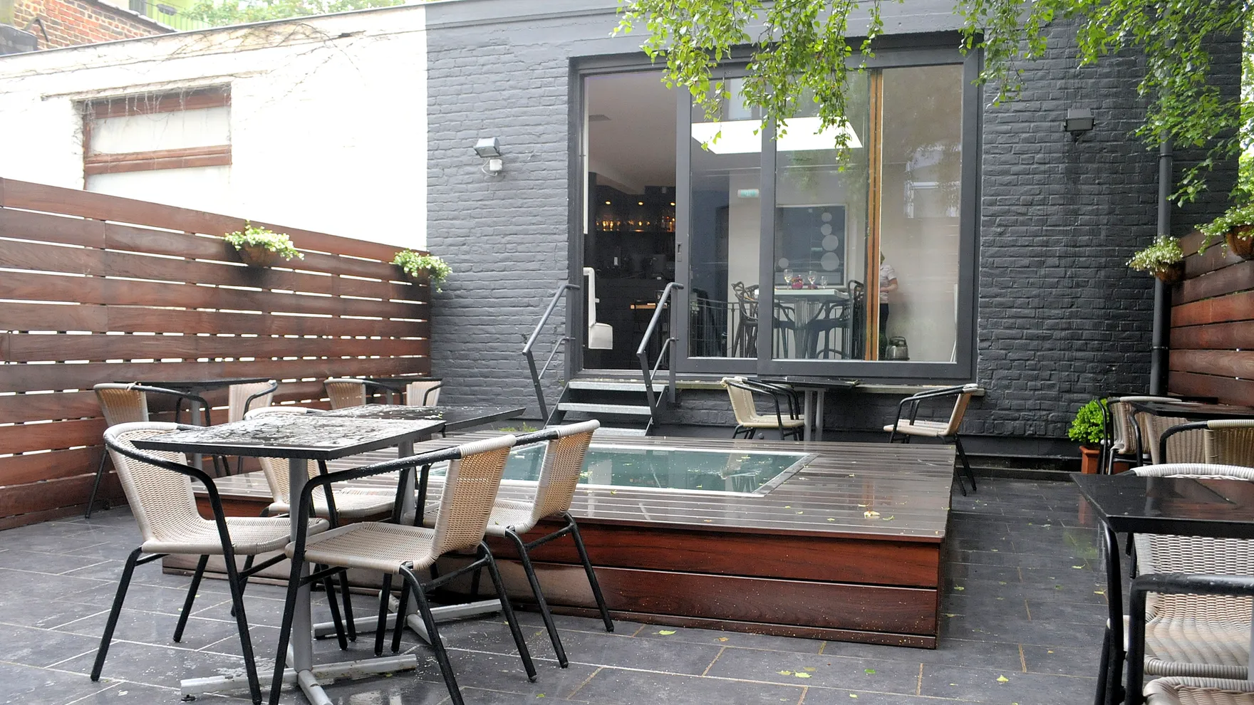 TAN restaurant in Rue de l'Aqueduc Waterleidingsstraat 95