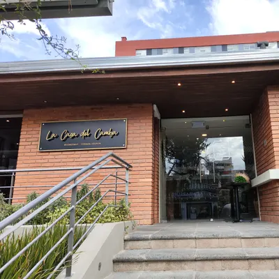 Sach'a Yuntas restaurant