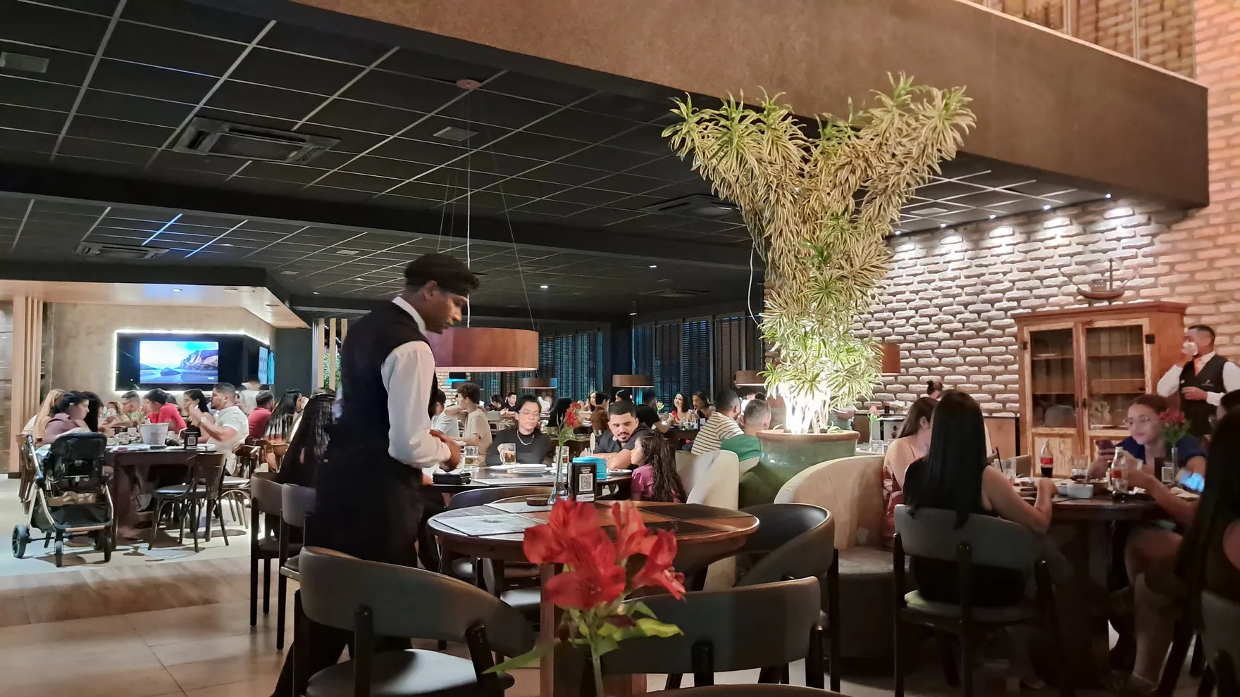 Coco Bambu restaurant in São Luís - MA