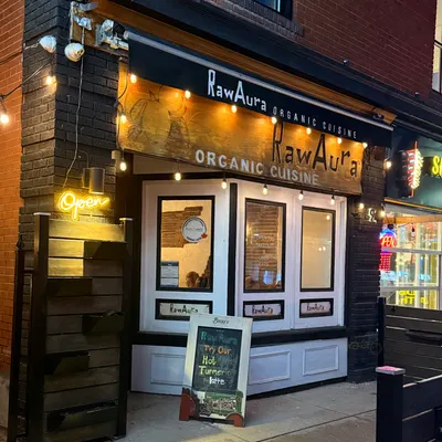 Raw Aura Organic Cuisine restaurant