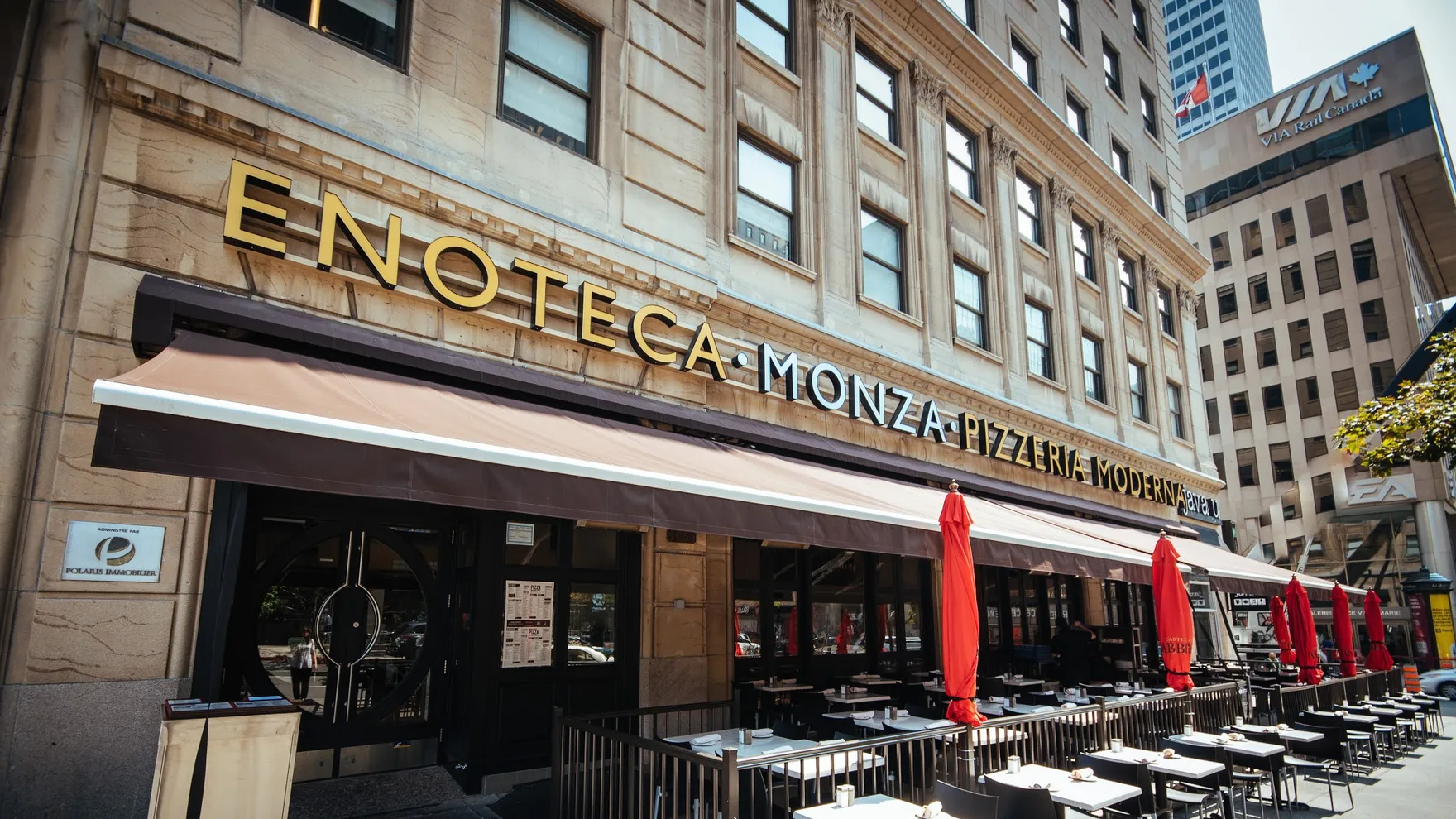 Enoteca Monza Pizzeria Moderna restaurant in Montréal