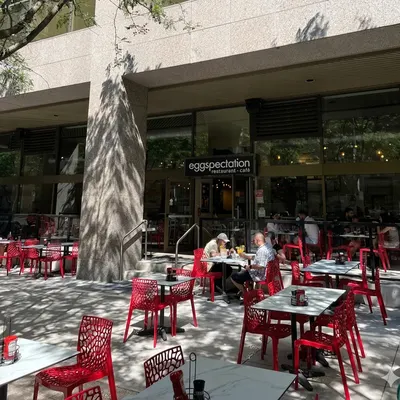eggspectation - Bay Street (Toronto) restaurant