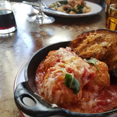 Taverna Mercatto restaurant