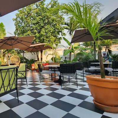 Apero restaurant