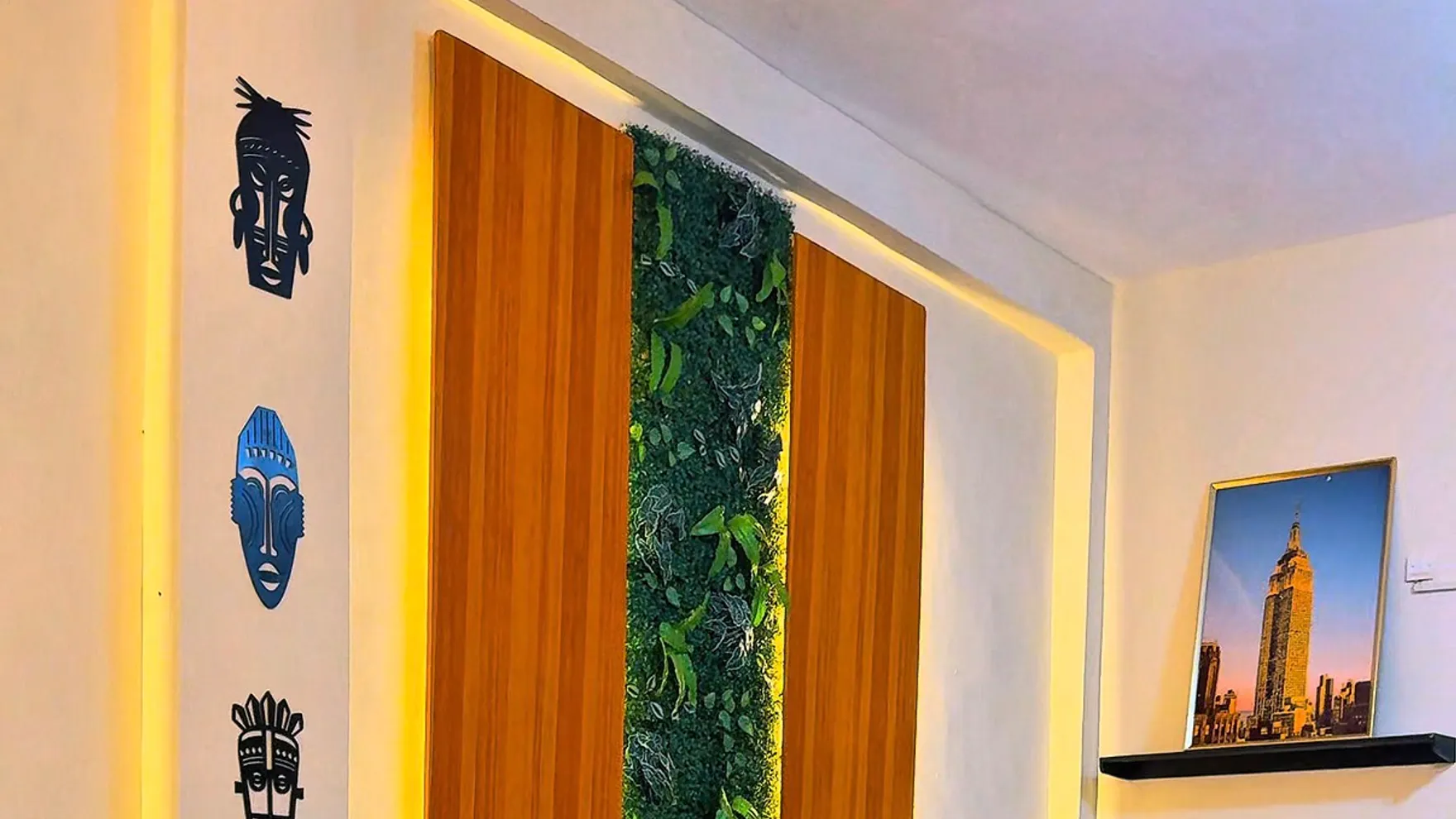 SOLEIL CAFÉ restaurant in Bouaké