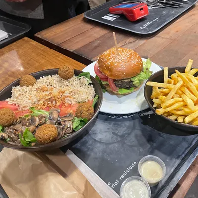 Alma vegan food restaurant
