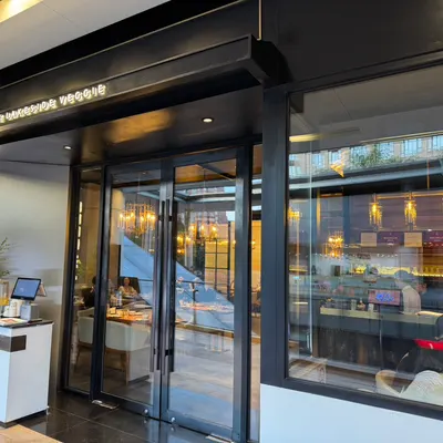 Linhu Vegetarian restaurant