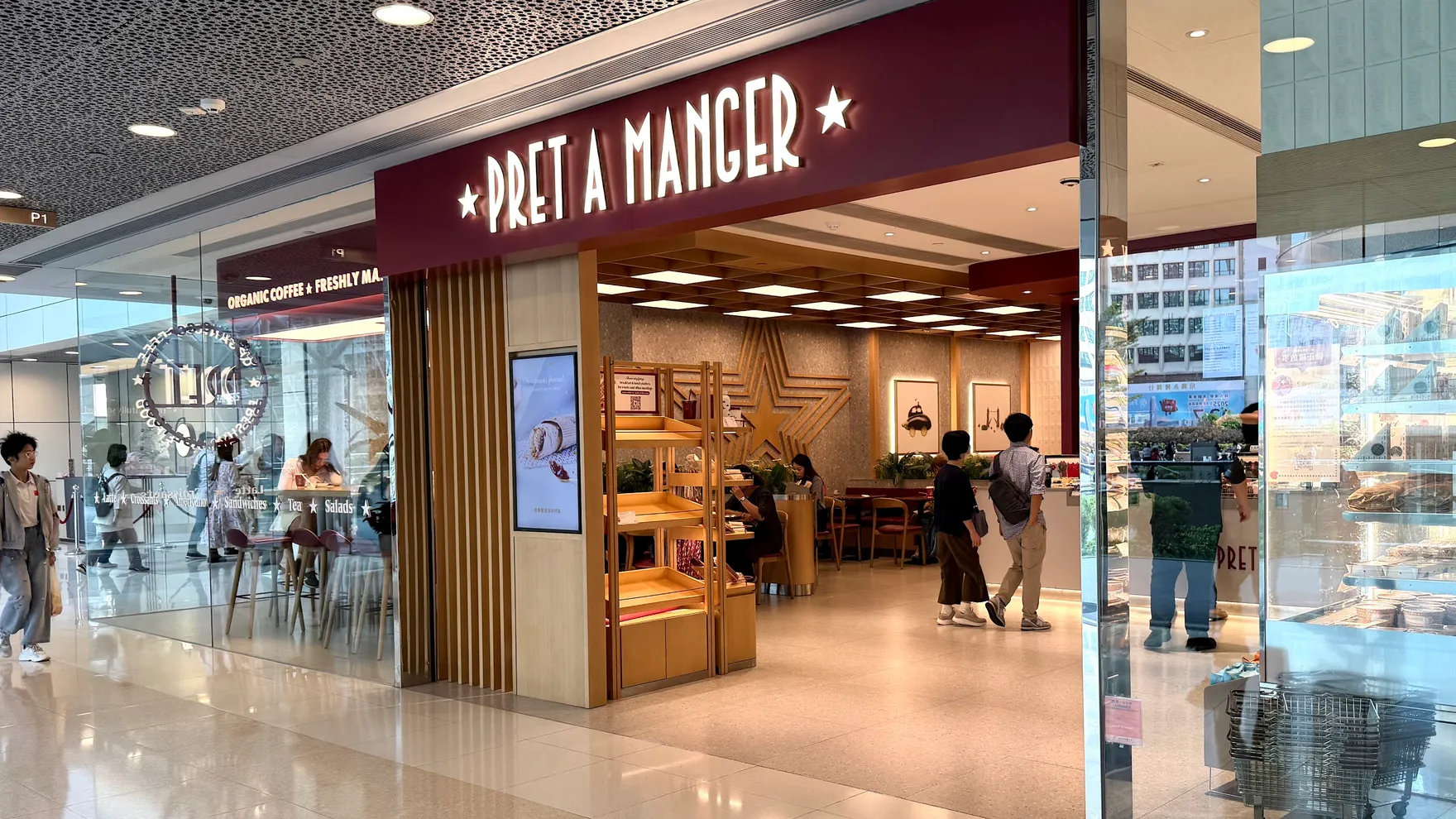 Pret A Manger restaurant in 8 Finance St