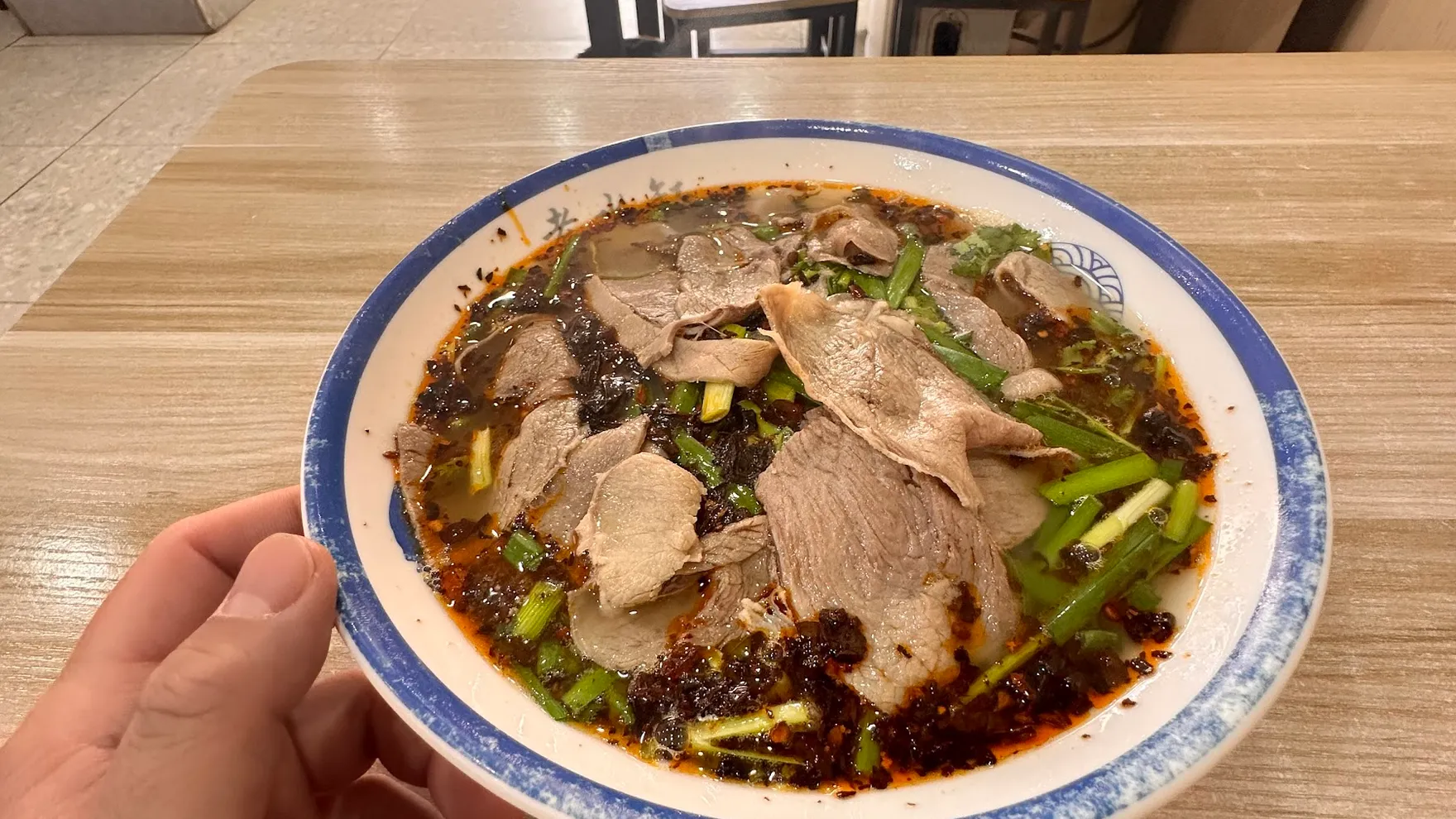 Wanzhou Special Mixed Sauce Noodles restaurant in 中國CN 重庆市 大渡口区 钢花路 351 351号附3号萬州特色雜醬麵 邮政编码: 400084