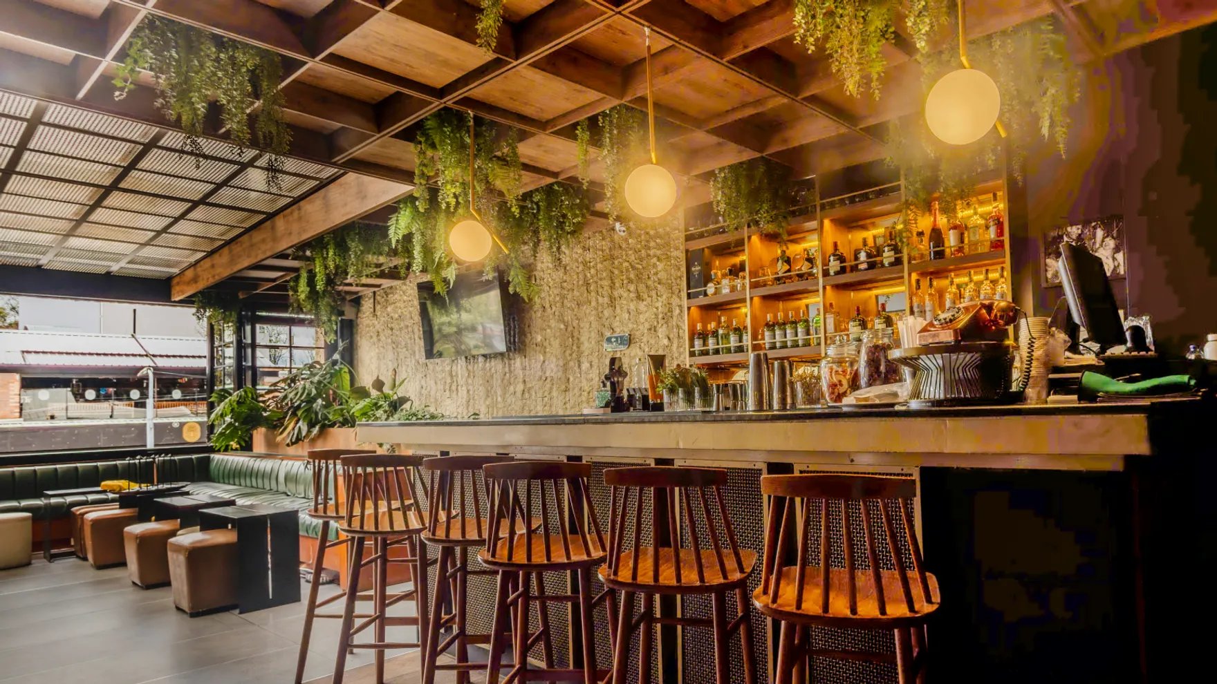 Isola Trattoria Bar restaurant in Cra. 12a #83 - 30