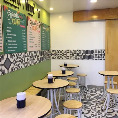 La Cocinita Verde- Comida Rápida restaurant