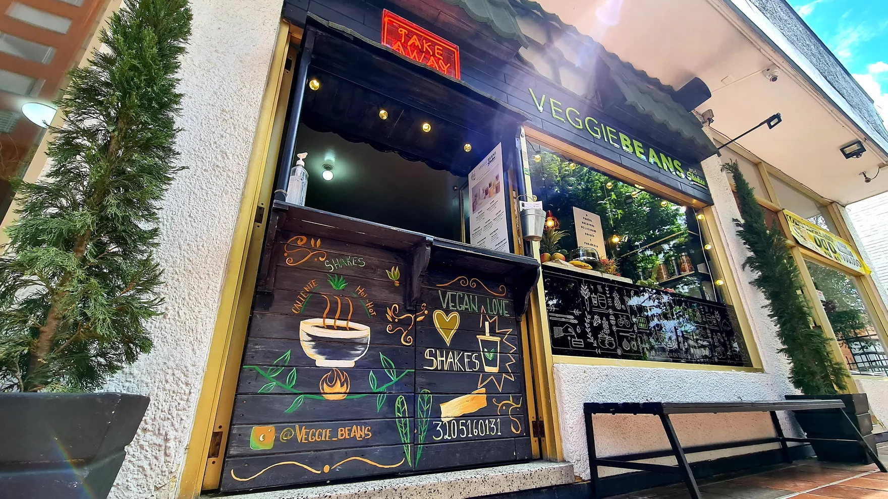 Veggie Beans and Shakes restaurant in Chapinero