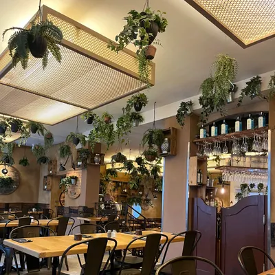 RizRaz restaurant