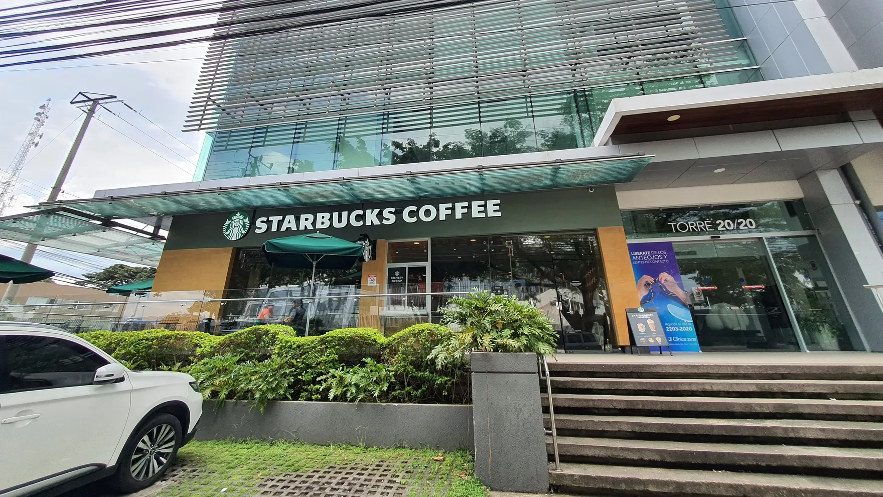 Starbucks restaurant in Nunciatura
