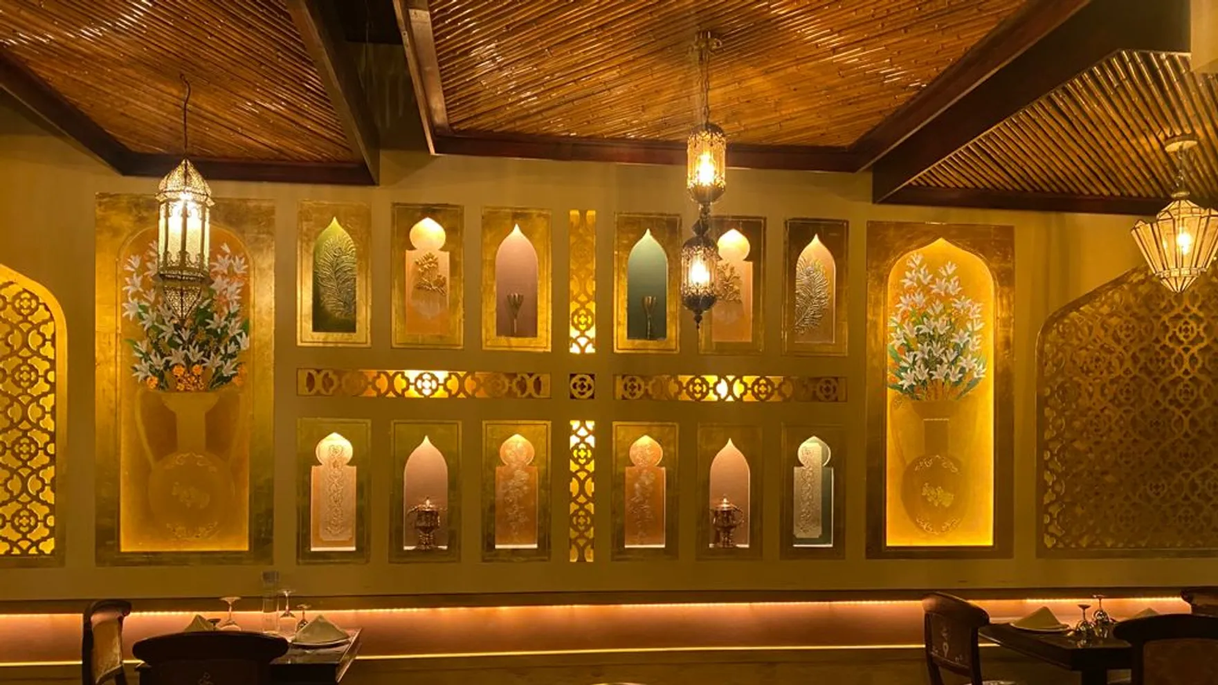 Taj Mahal Indian Restaurant restaurant in Cariari