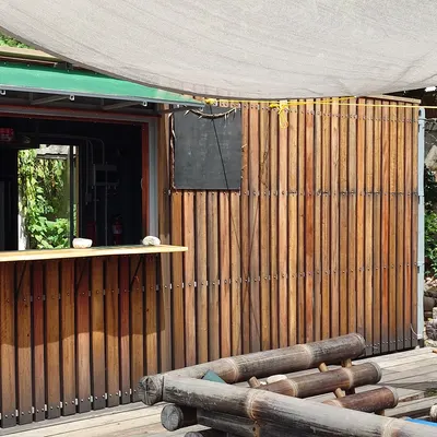 Nourish Cafe restaurant