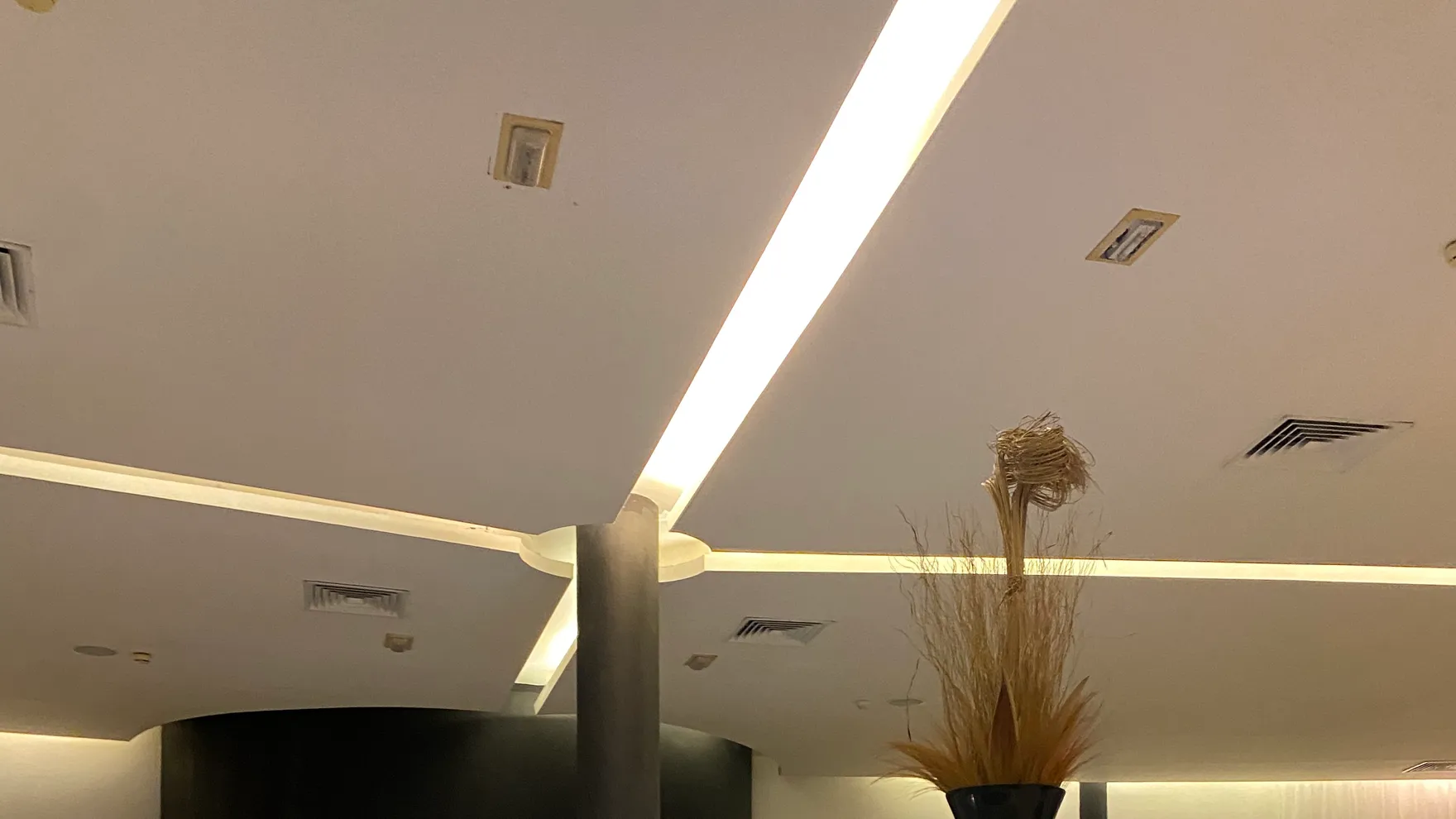 Italian Restaurant "Cinecitta" restaurant in RC95+C5P