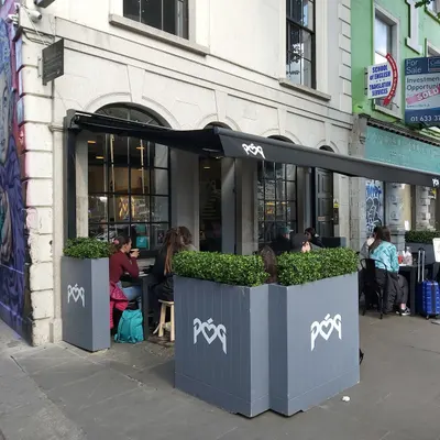 Póg Bachelors Walk restaurant