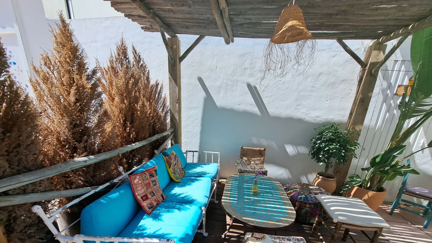 CAN NUTS restaurant in 07849 Cala Llonga