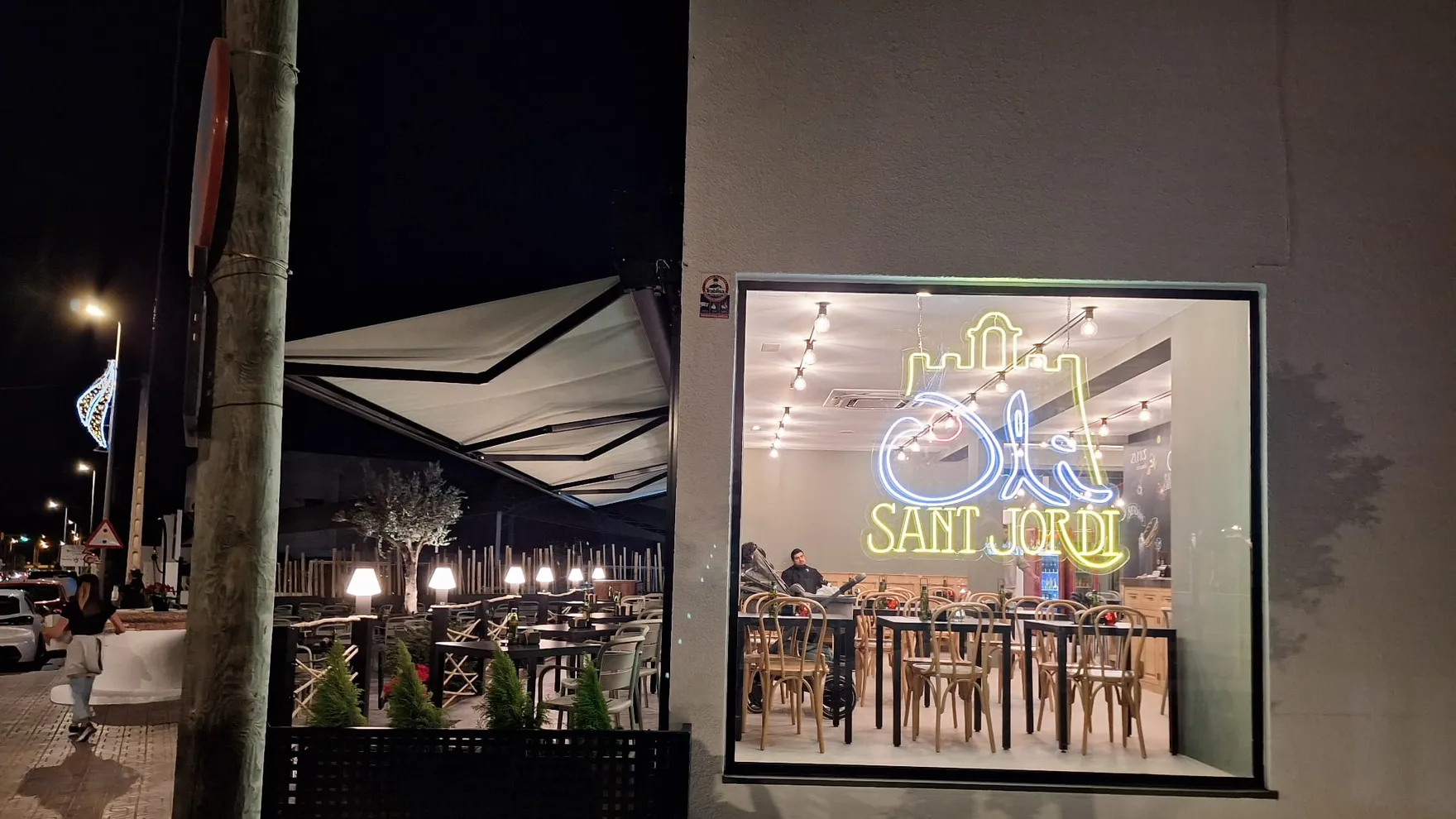 Oli Sant Jordi restaurant in 07817 Sant Josep de sa Talaia
