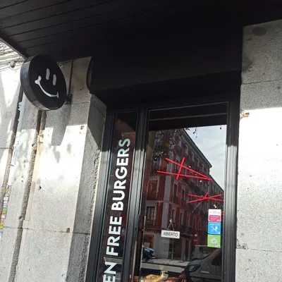 Ardemos. Hamburguesas sin gluten Madrid restaurant