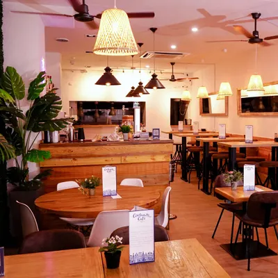 Costanza Cafe restaurant