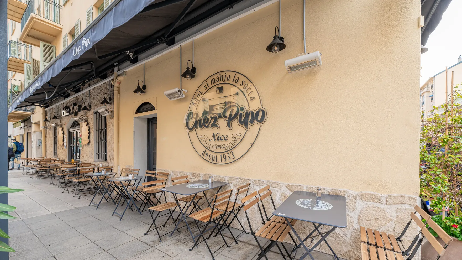 Chez Pipo restaurant in 13 Rue Bavastro