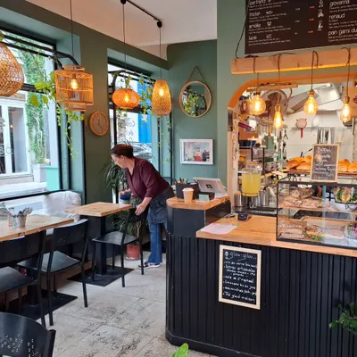 Panivore restaurant