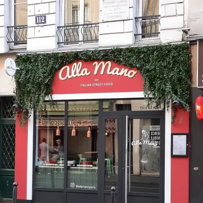 Alla Mano restaurant
