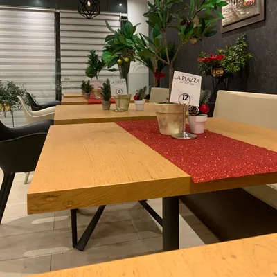La Piazza restaurant