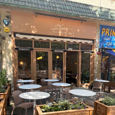 Von Crumb restaurant