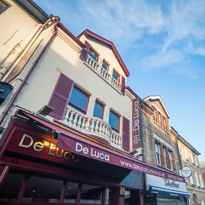 De Luca Cucina & Bar restaurant