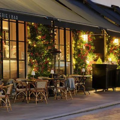 108 Brasserie restaurant