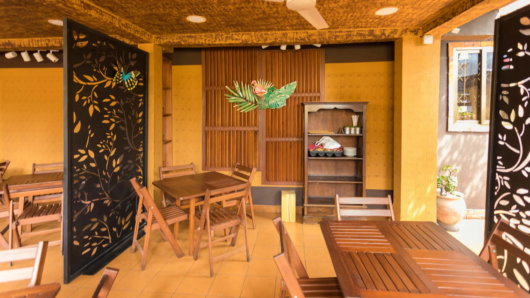The Buka Restaurant, Osu, Accra restaurant in g7 10th St