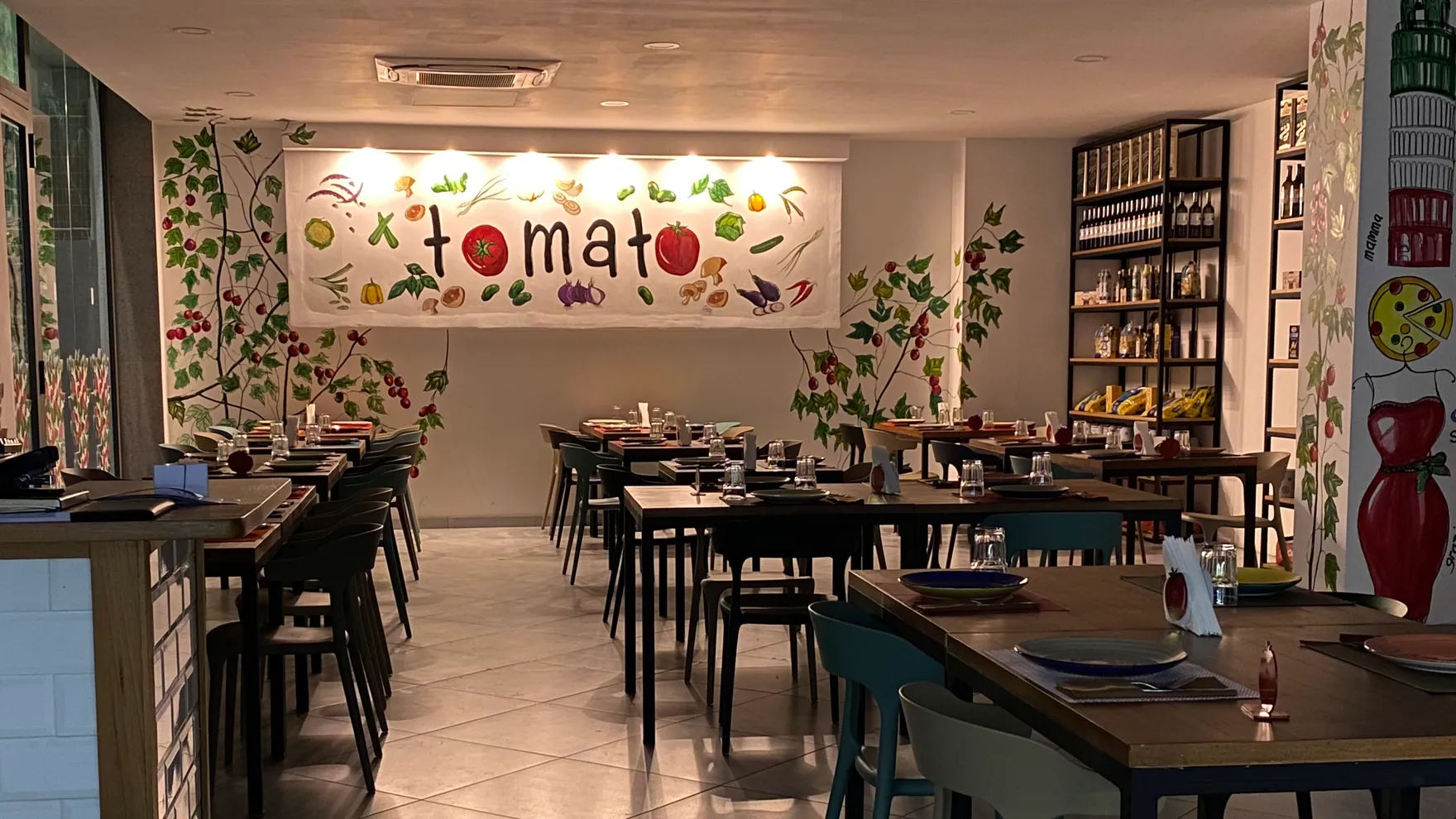 Tomato restaurant in 6 Dodi Link