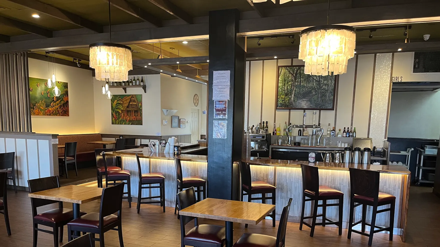 Pika's Cafe restaurant in Upper Tumon