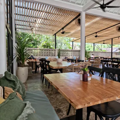 NOURISH CAFE ULUWATU restaurant