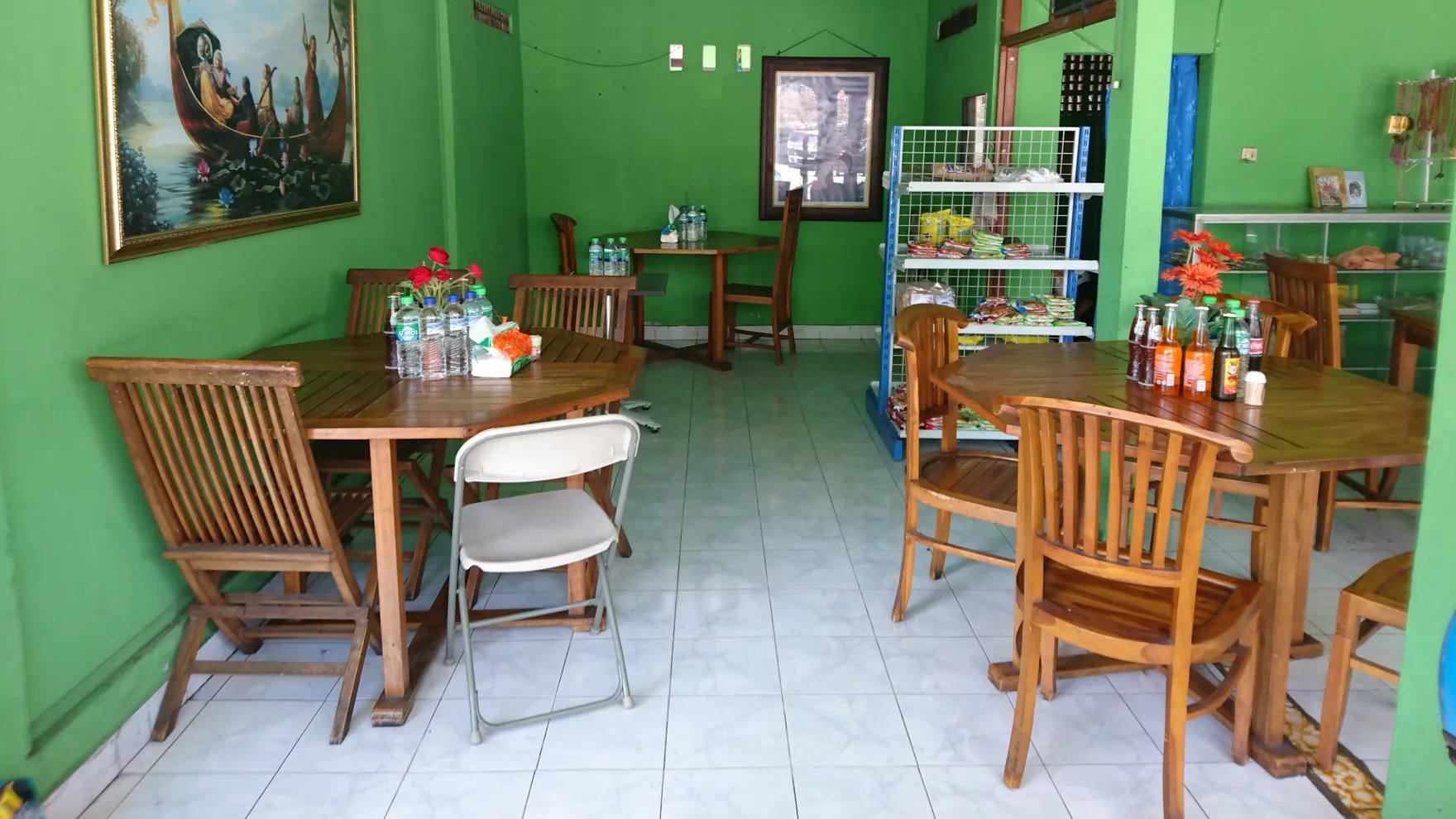 Vegetarian Maharani restaurant in Kabupaten Gianyar